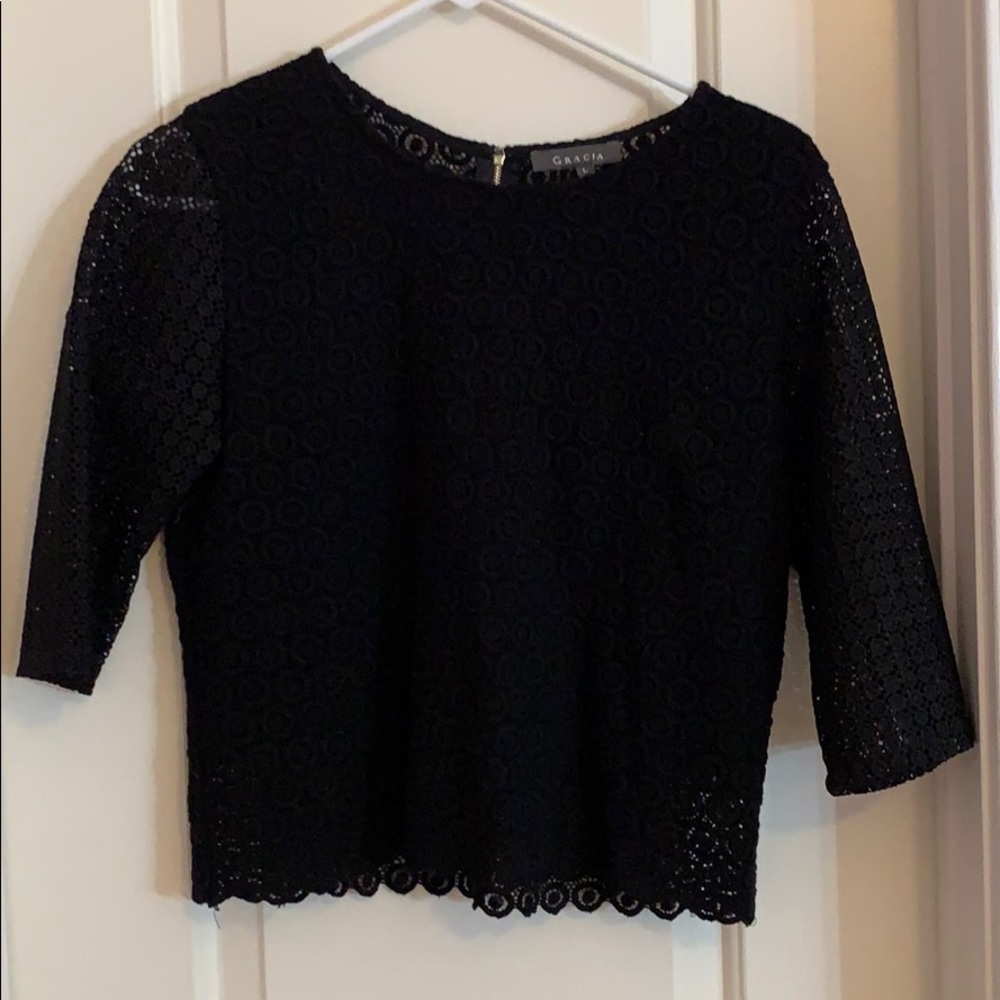 Gracia crochet top